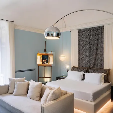 Q92 Hotel Noto